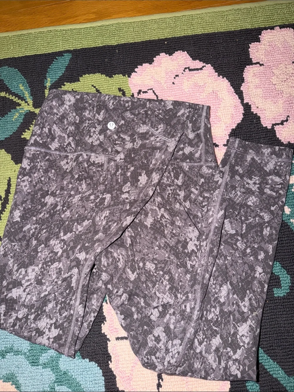 lululemon athletica Gray snake/camo High-Rise Women's Jeggings